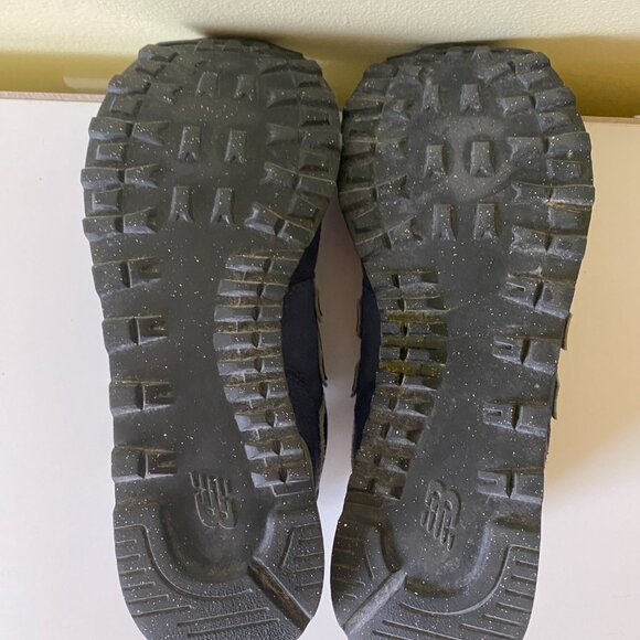 New Balance 574 Navy and White - Picture 8 of 9